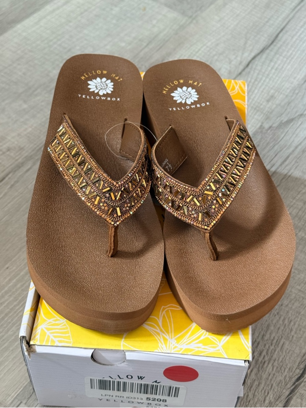 New Yellow Box Mellow Mat Blume Toast sandals size 7.5 - Picture 3 of 9